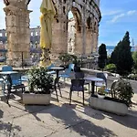 Amfiteatar Pula