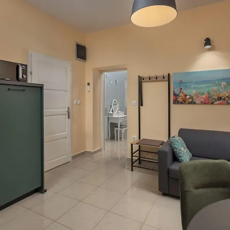 Amfiteatar 아파트