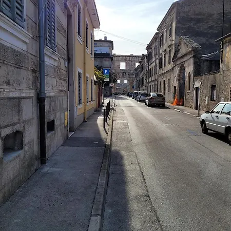 Amfiteatar Apartment Pula